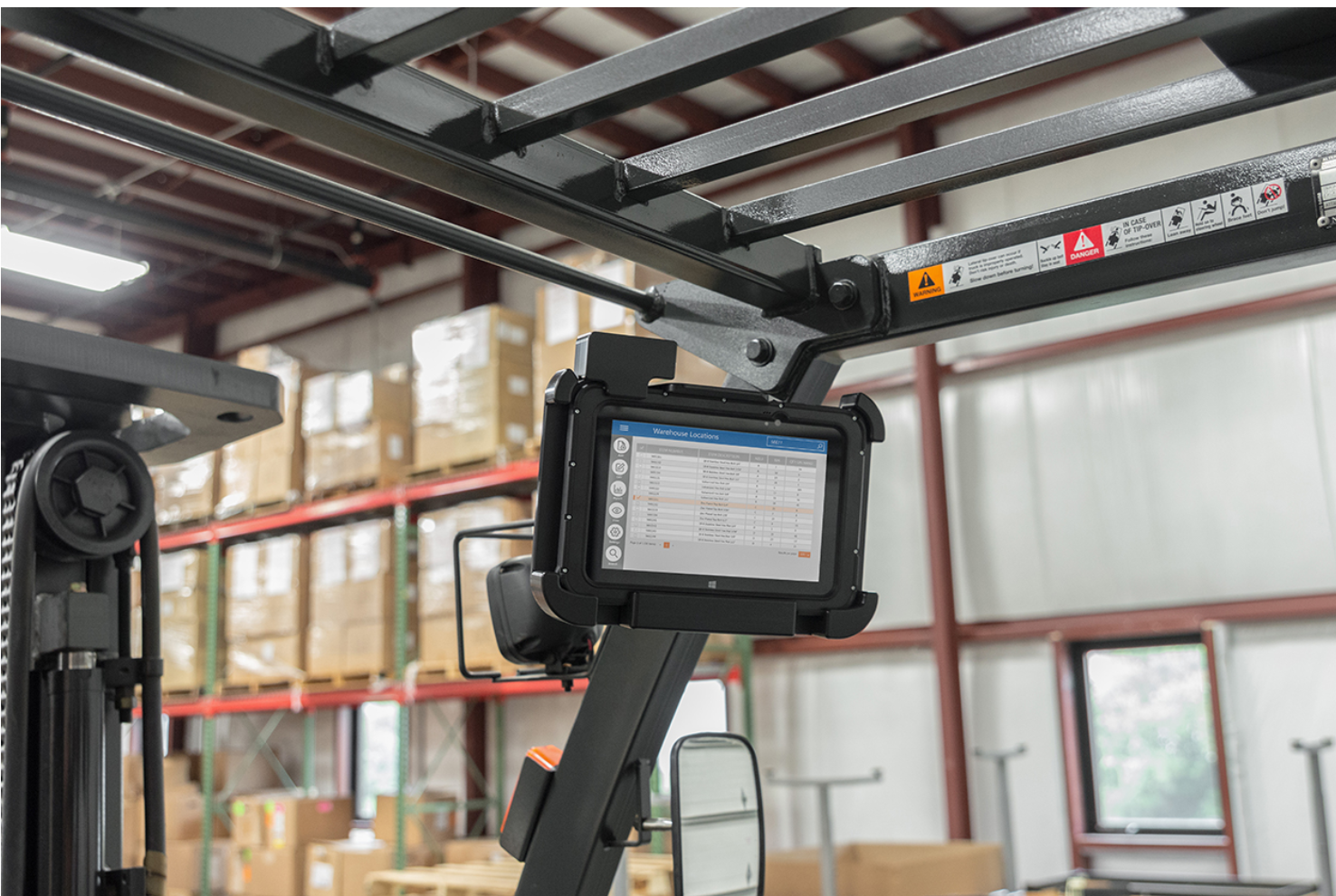 BRODIT ET5x  (10,1")  Charging cradle  With lock, 2 keys. Fits devices with rugged frame. With USB Host and DC power